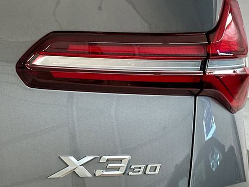 Used 2025 BMW X3 xDrive30i w/ Convenience Package image 26