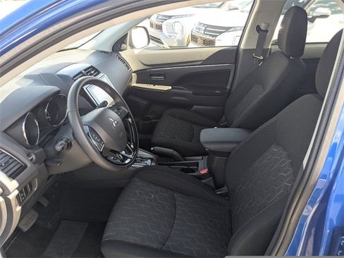 Used 2025 Mitsubishi Outlander Sport LE image 21