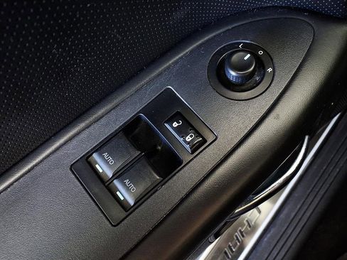 Used 2013 Dodge Challenger R/T Plus image 25