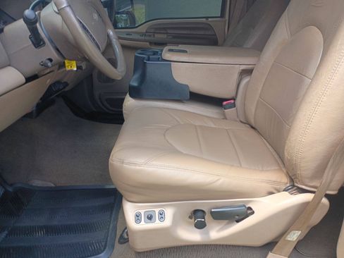 Used 1999 Ford F250 Lariat AWD/4WD image 17