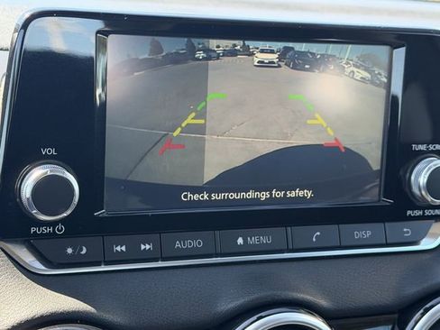 Used 2024 Nissan Sentra S image 16