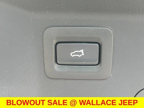 Used 2022 MAZDA CX-9 Signature AWD/4WD image 12