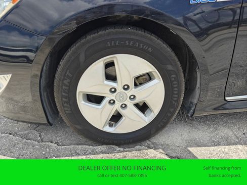 Used 2012 Hyundai Sonata Hybrid w/ Leather Pkg image 25