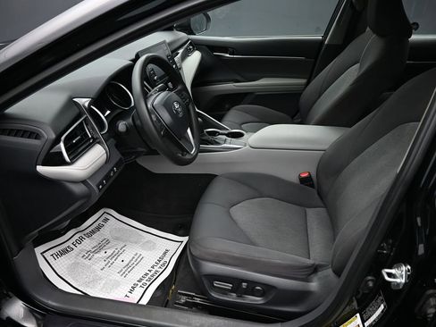 Used 2024 Toyota Camry LE w/ Convenience Package FWD image 11