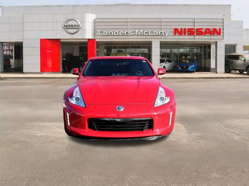 Used 2014 Nissan 370Z Touring w/ Sport Package image 8