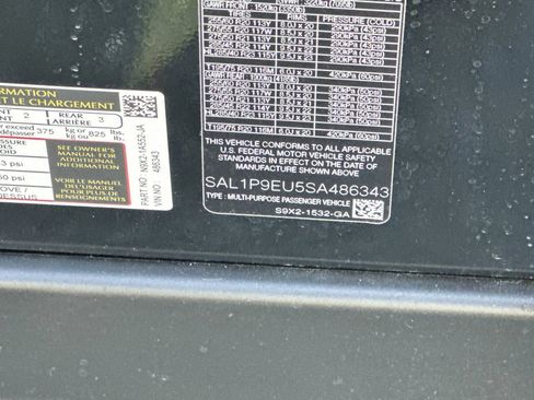 New 2025 Land Rover Range Rover Sport SE image 30