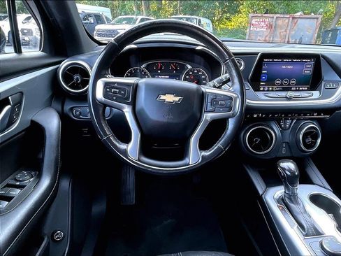 Used 2019 Chevrolet Blazer LT w/ Sun and Wheels Package AWD/4WD image 16