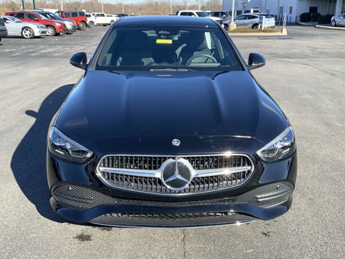 Used 2022 Mercedes-Benz C 300 4MATIC Sedan image 3