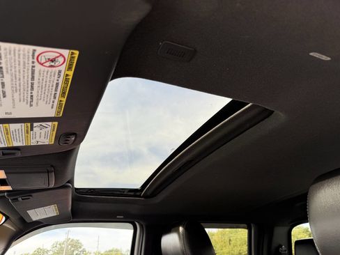 Used 2012 Ford F350 Lariat w/ Lariat Ultimate Pkg image 17