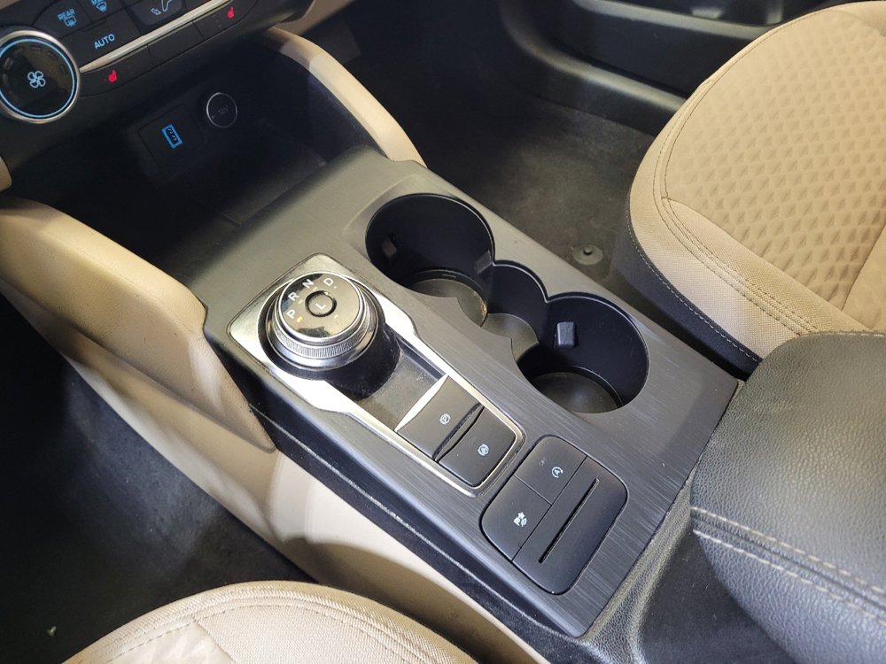 Used 2020 Ford Escape SE FWD image 26