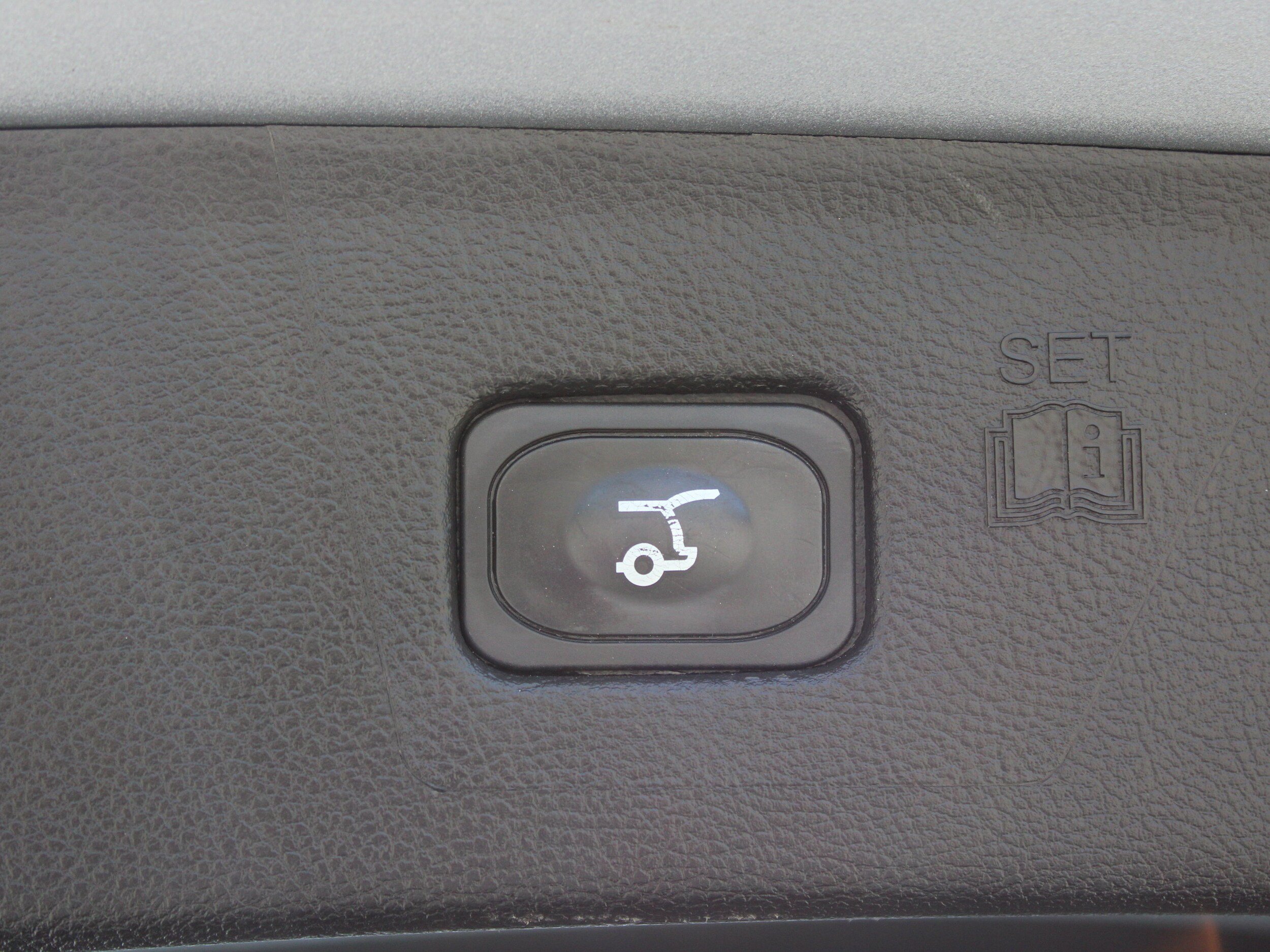 Used 2024 Ford Edge SEL w/ Convenience Package AWD/4WD image 39