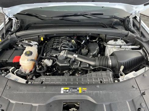 Used 2023 Jeep Grand Cherokee L Laredo image 46