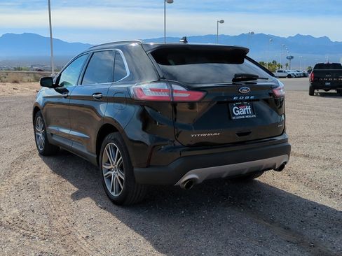 Used 2022 Ford Edge Titanium w/ Equipment Group 301A image 5