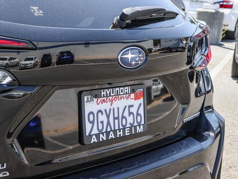 Used 2024 Subaru Crosstrek 2.0i Premium AWD/4WD image 12