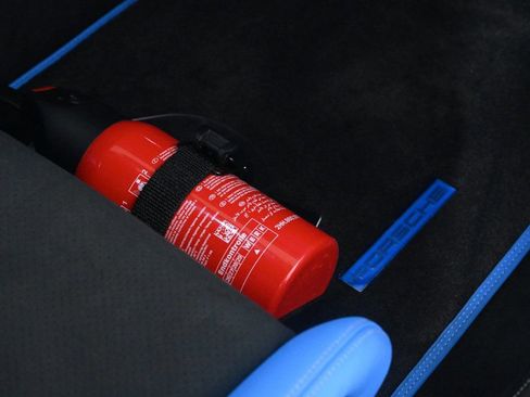 Certified 2025 Porsche 911 GT3 RS image 30