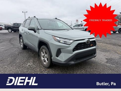 Used 2023 Toyota RAV4 XLE image 1
