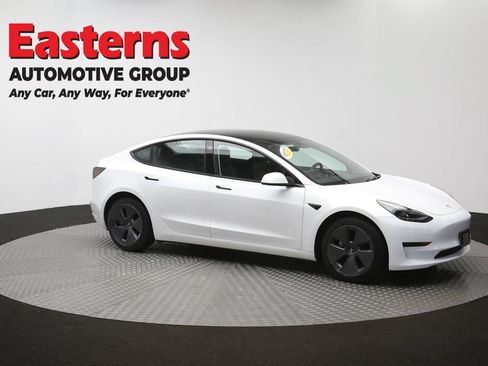Used 2023 Tesla Model 3 Standard Range RWD image 45