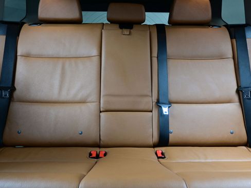 Used 2016 BMW X3 xDrive28i image 15