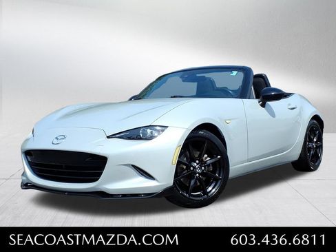 Used 2019 MAZDA MX-5 Miata Club w/ I-ACTIVSENSE Club Package RWD image 1