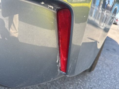 Used 2020 Toyota Corolla LE image 10