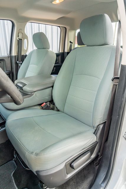 Used 2018 RAM 2500 Tradesman w/ Chrome Appearance Group AWD/4WD image 19