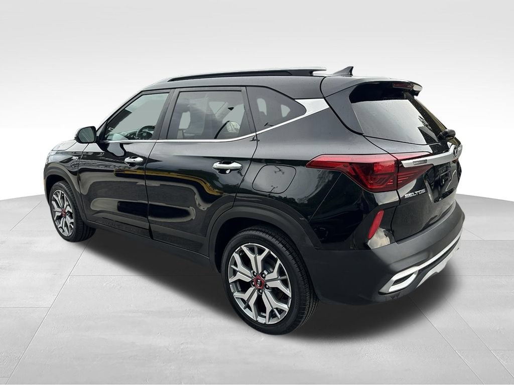 Used 2021 Kia Seltos SX AWD/4WD image 5
