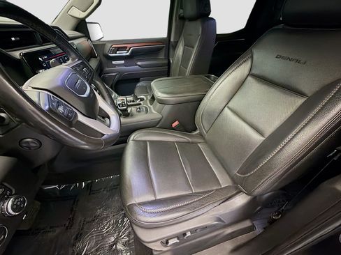 Used 2023 GMC Sierra 1500 Denali w/ Denali Reserve Package AWD/4WD image 11