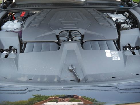New 2026 Porsche Cayenne S AWD/4WD image 12