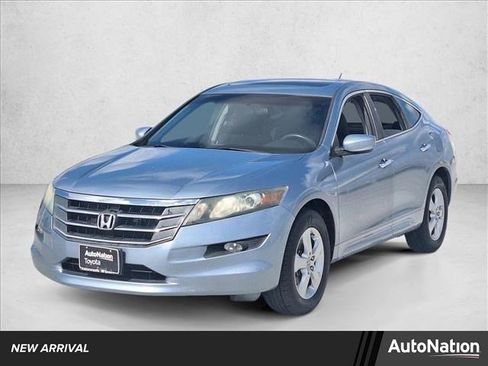 Used 2010 Honda Crosstour EX image 1