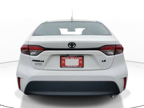 New 2026 Toyota Corolla LE image 5