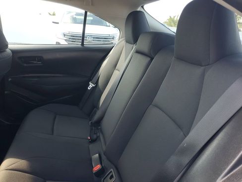 Used 2025 Toyota Corolla LE image 12