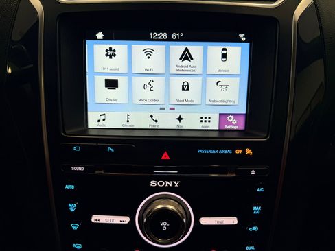 Used 2017 Ford Explorer Sport w/ Equipment Group 401A image 57