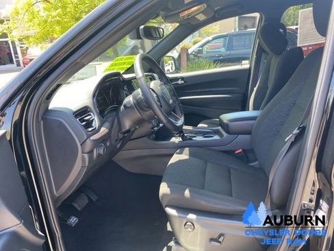 Used 2025 Dodge Durango R/T w/ Blacktop Package AWD/4WD image 32