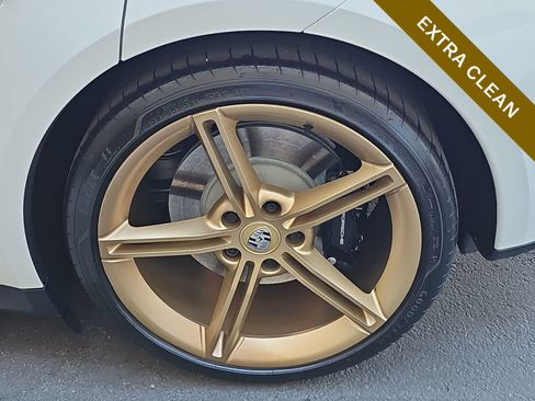 Used 2024 Porsche Taycan 4S AWD/4WD image 12