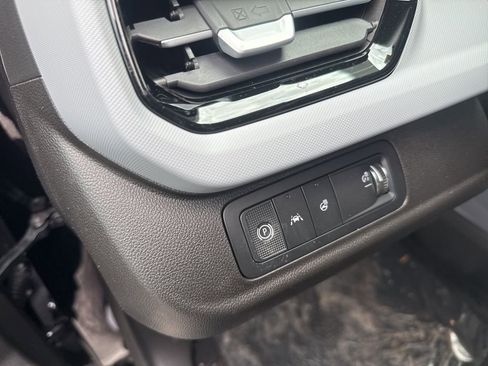 New 2027 Chevrolet Bolt LT w/ Comfort Package image 8