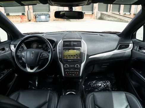 Used 2016 Lincoln MKC Premiere FWD image 27