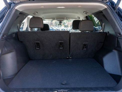 Used 2022 Chevrolet Equinox LT image 11
