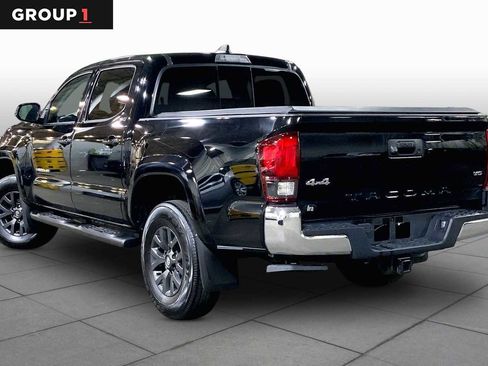 Used 2023 Toyota Tacoma SR5 AWD/4WD image 12