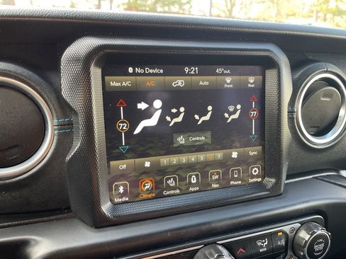 Used 2023 Jeep Wrangler Unlimited Rubicon 4xe w/ Cold Weather Group image 11