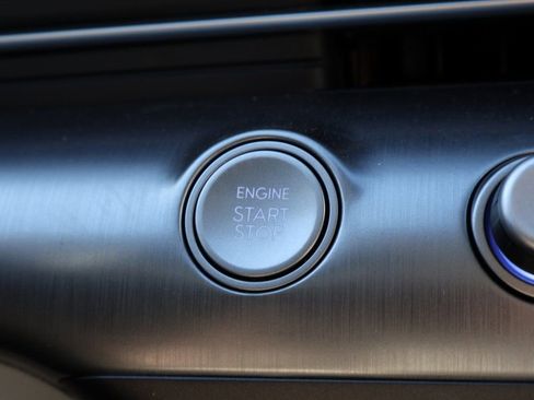 Used 2025 Hyundai Kona SEL image 31