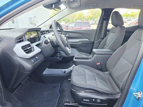 New 2027 Chevrolet Bolt LT w/ Comfort Package FWD image 8