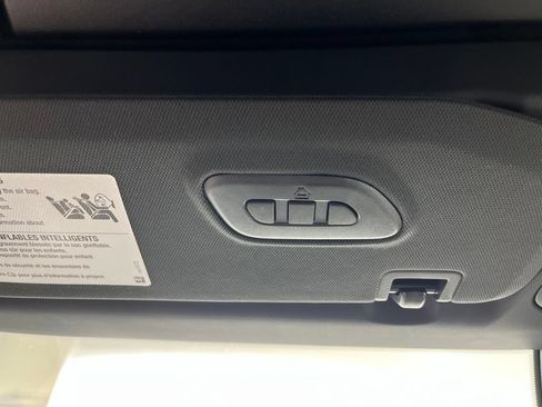 New 2026 GMC Hummer EV 4x4 Crew Cab image 22