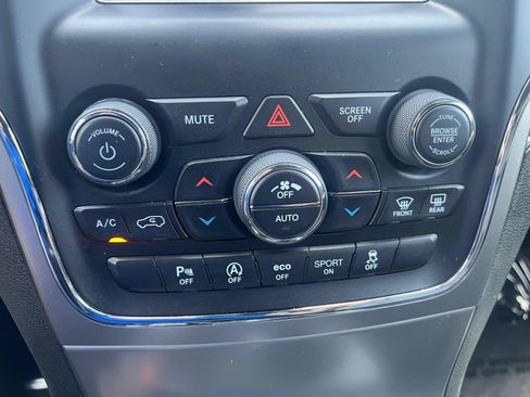 Used 2018 Jeep Grand Cherokee Limited AWD/4WD image 21