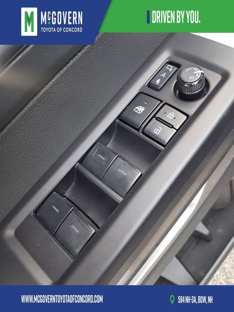 Used 2024 Toyota Tundra Platinum AWD/4WD image 12