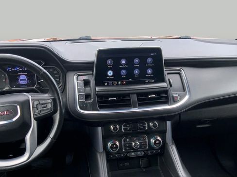 Used 2021 GMC Yukon XL SLT AWD/4WD image 7