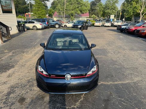 Used 2016 Volkswagen GTI Autobahn w/ Lighting Package (SEL) FWD image 4