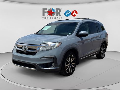 Used 2022 Honda Pilot Touring image 1