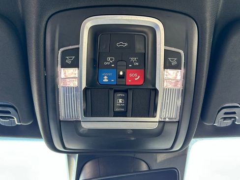 Used 2022 RAM 1500 Limited image 31