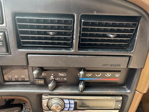 Used 1990 Toyota 4Runner SR5 AWD/4WD image 21