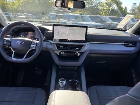 New 2026 Ford Explorer ST-Line w/ ST-Line Street Pack image 23